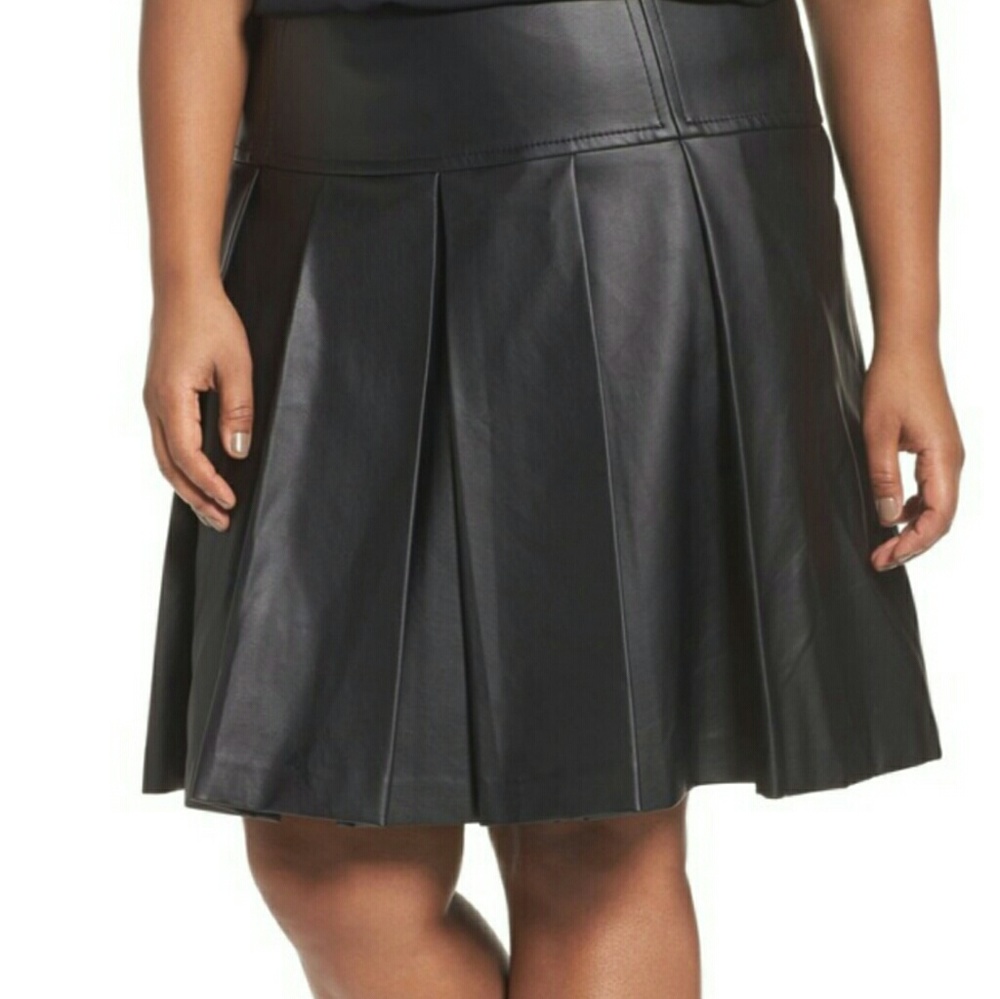 Classic Black Pleated Faux Leather Skirt